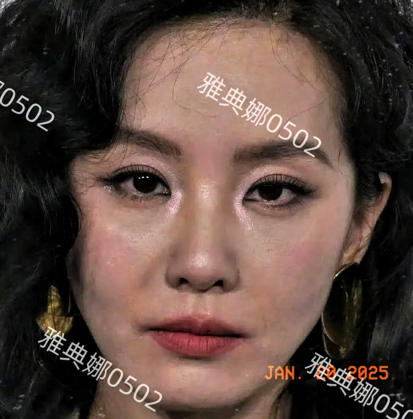 85花里只有刘亦菲的状态依旧扛打!
刘诗诗状态最糟，脸又老又僵双眼无神。
杨幂虽