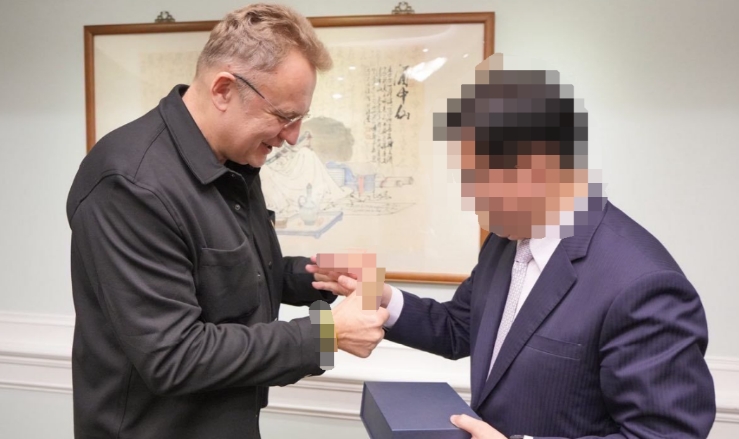 2024年1月2日，乌克兰利沃夫市市长安德烈·萨多维率团窜访中国台湾省。乌克兰当