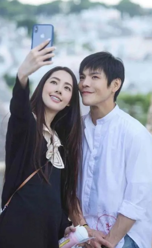 向佐自曝与妻子郭碧婷从没吵过架