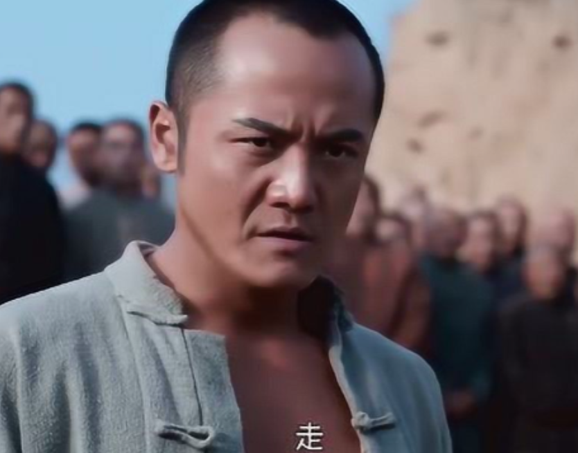 1949年，《白鹿原》中身为土匪的黑娃要被枪决了。临刑前他抽了身为团长的白孝文几