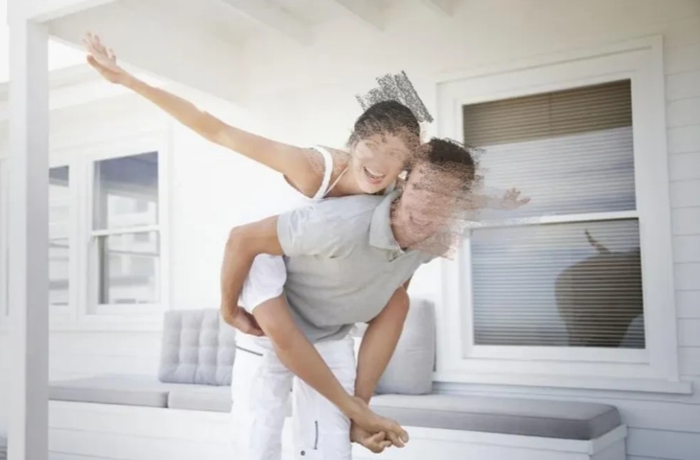 百密也有一疏！天津，男子和秘书搞暧昧，至其怀孕，男子兴奋不已，为哄她安心养胎生子