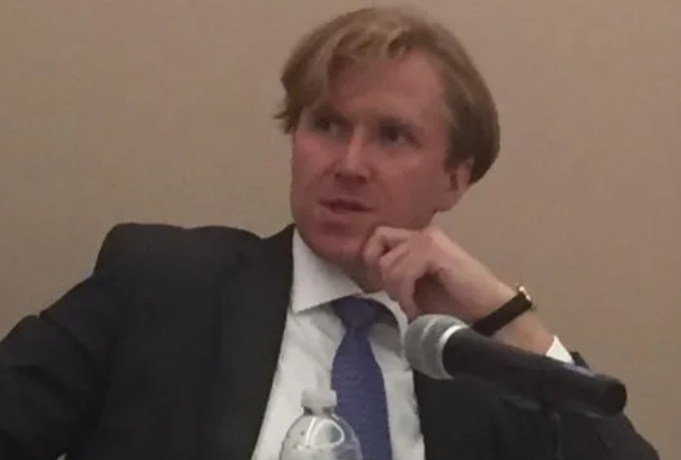 赖清德恐怕笑也不是哭也不是了！特朗普提名的国防次长人选柯伯吉最近又叫嚣，万一中国