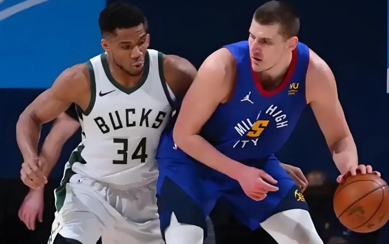 目前NBA现役球员中，在实力跟荣誉上也只有字母哥可以跟约老师掰一下手腕了

约基