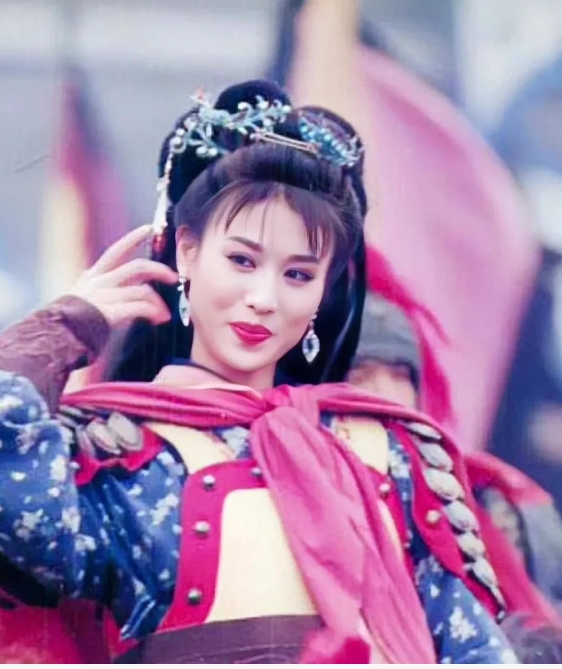 “扈三娘”郑爽