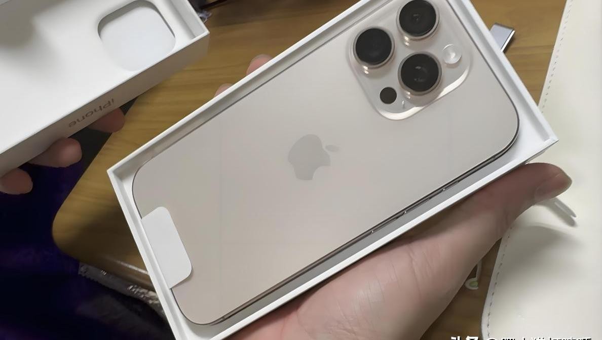 Mate70Pro不等了，果断买苹果16Pro。国补刚启动时，上个月就想买一台华