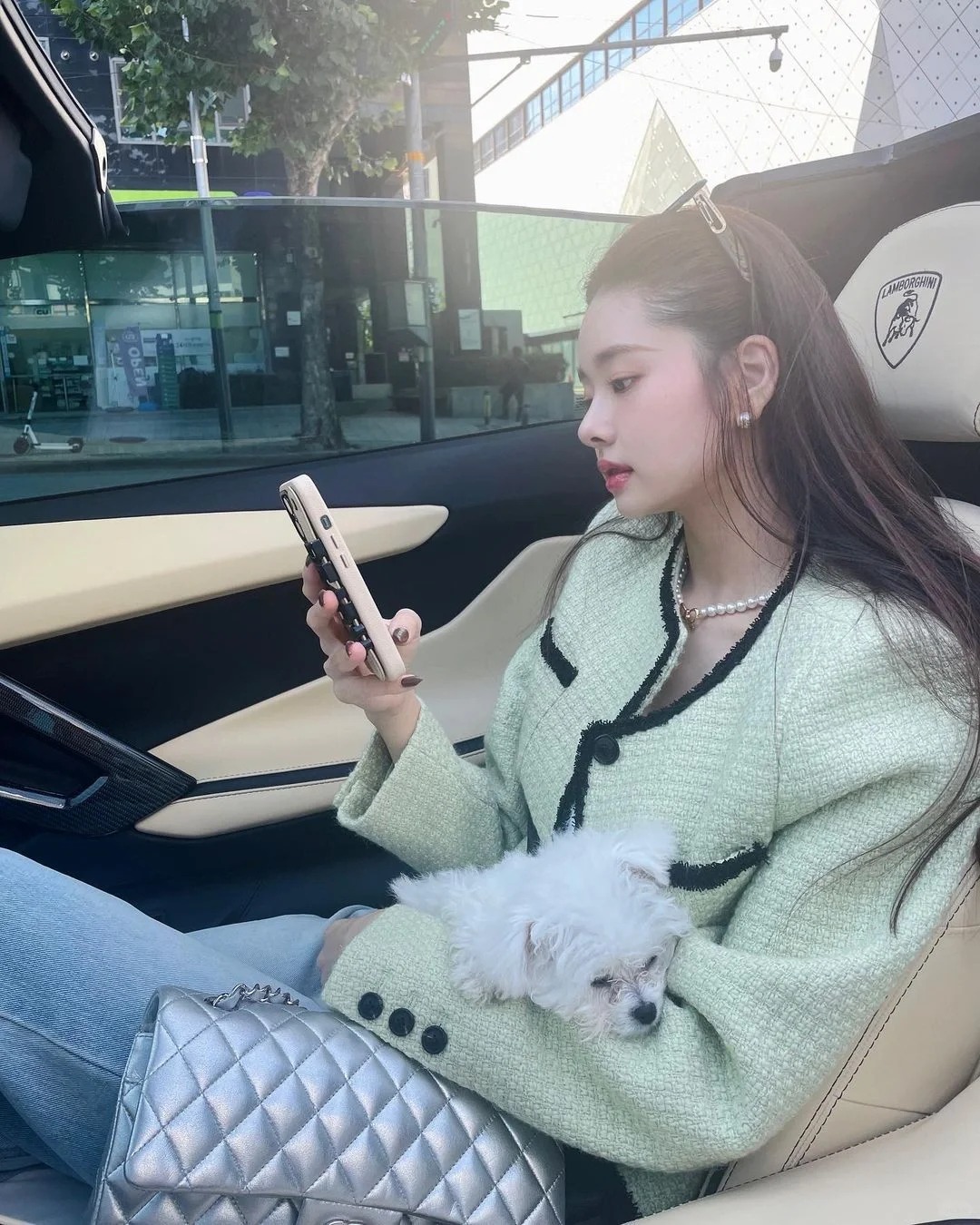 宋智雅|这姐一看就很贵的样子😝
#今天穿什么香 #贵气感 #美女 #宋智雅 #