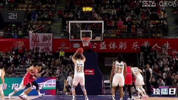 辽宁1分险胜广州！赛后听听媒体人怎么说，李虎翼复出再添新伤