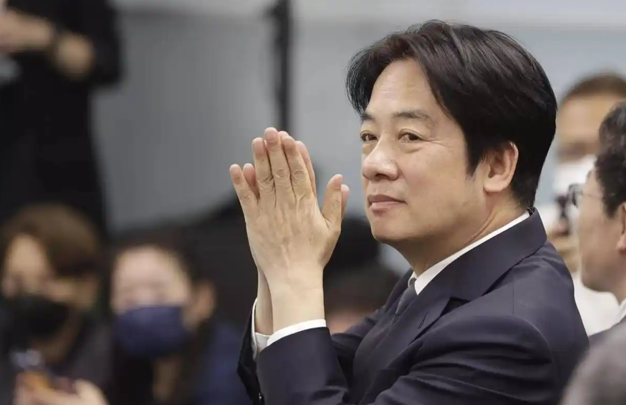 解放军不放一枪，试出美底牌，特朗普交底台湾问题