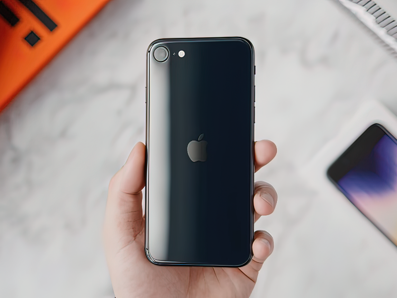 揭秘iPhone高价背后的真相