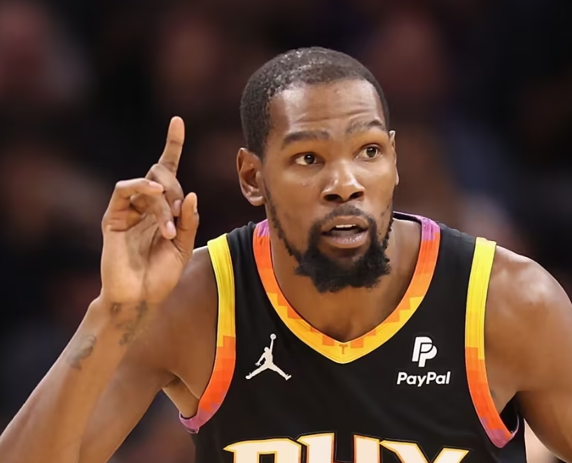 NBA联盟正式进入年轻人的天下，詹姆斯、杜兰特和库里都已经老了