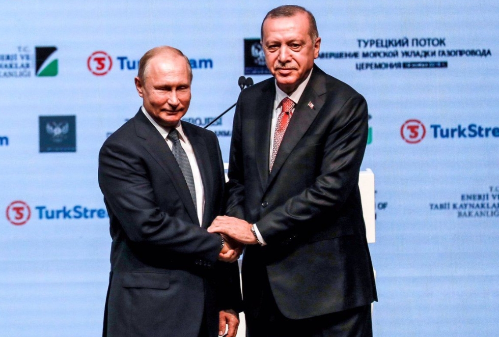 土耳其总统埃尔多安给俄乌双方提出的停战和谈计划，主要内容有6点：1、立刻停战；2