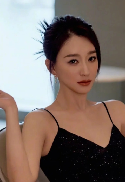 我的“娱乐圈小姨们”明媚阳光且自信…
真好呀中女时代终于来了，很多有“姨感”的明