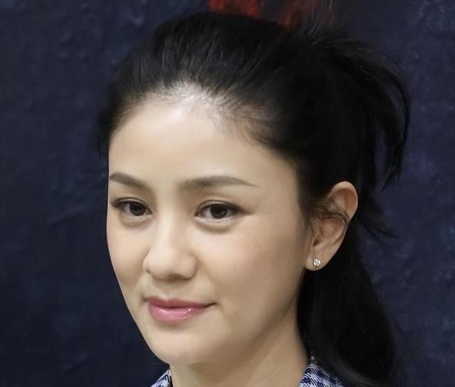 46岁演员沙溢晒近照瘦回白展堂,胡可:一辈子没见过他这样!(演员沙溢的老婆胡可)-第26张图片-九妖电影 46岁演员沙溢晒近照瘦回白展堂,胡可:一辈子没见过他这样!(演员沙溢的老婆胡可)-第26张图片-九妖电影