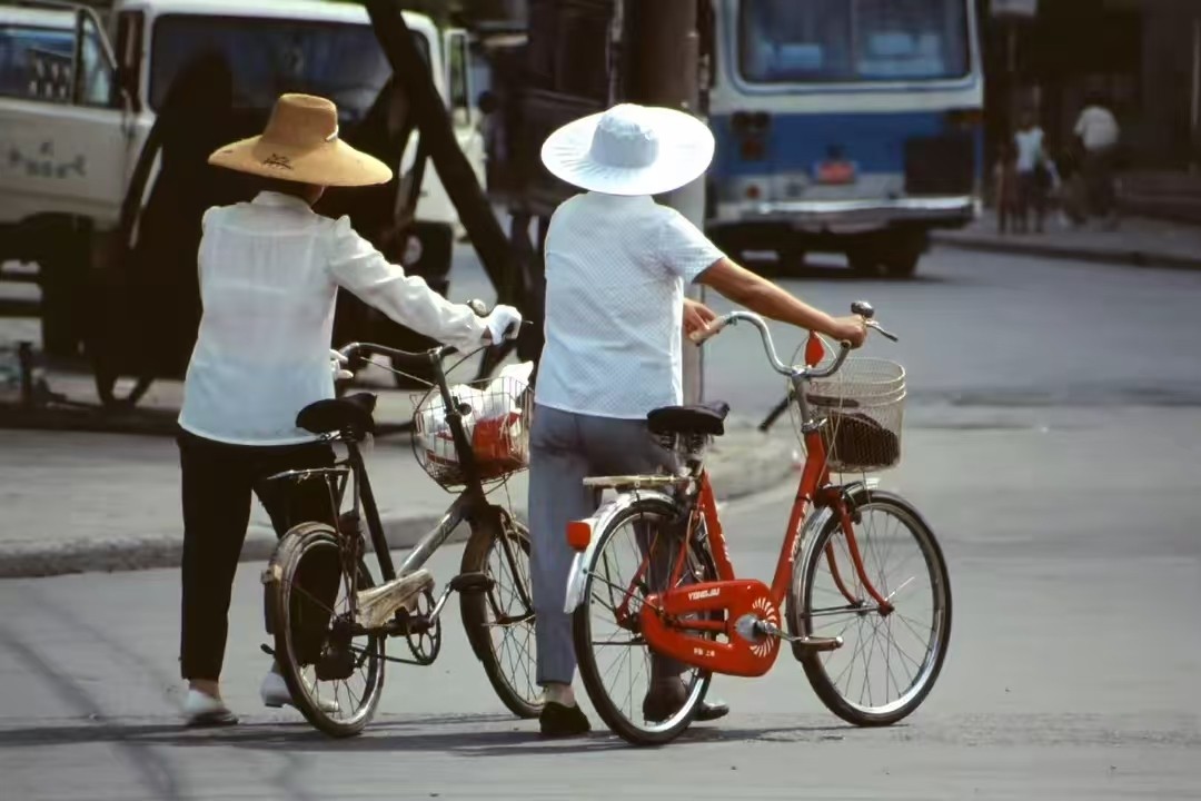 继父如山，傻子也孝，良心永存