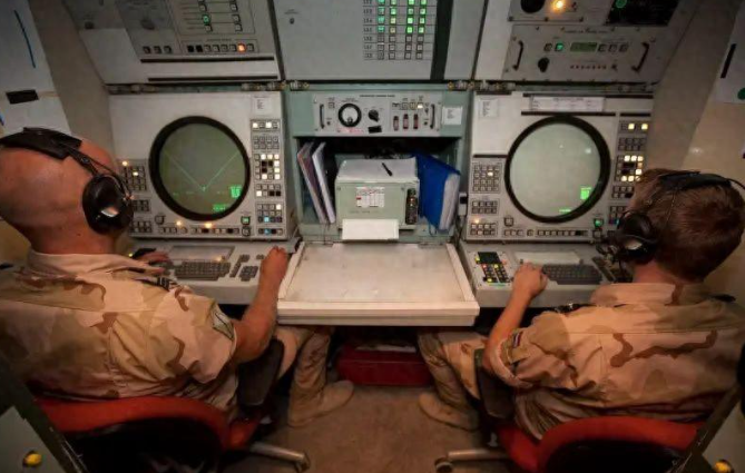 俄乌冲突持续到今天，我们不难发现，北约对这场冲突的参与程度已经越来越高，近期，五