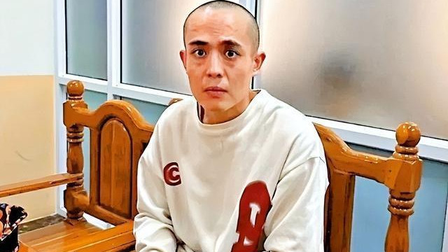 骗王星去泰国的经纪人被深扒，家境贫寒，一个国人在缅北能卖30万
