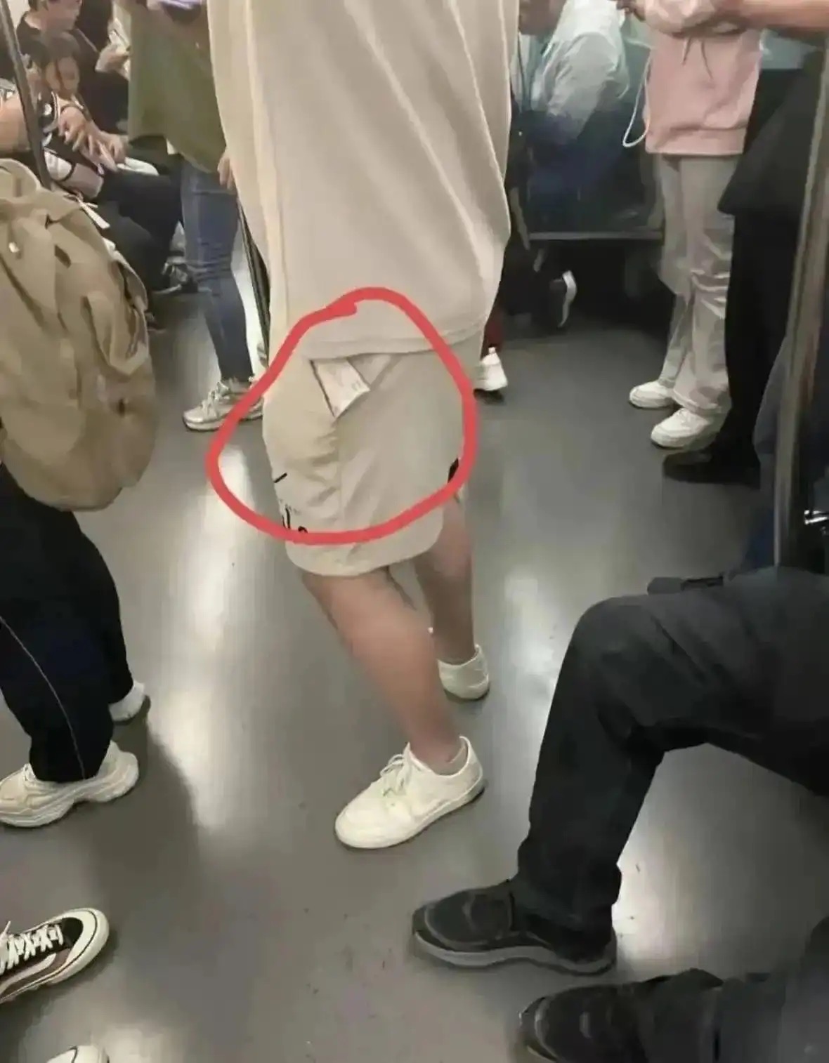 这要是在国外会不会发生什么意外
