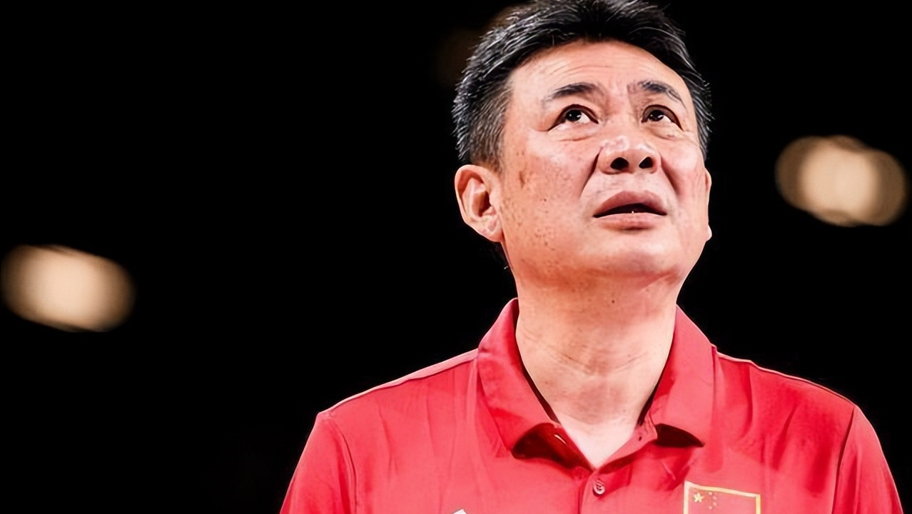 奥运会结束后，中国排协为什么要特别表扬蔡斌教练呢？
在巴黎奥运会上，中国女排拿到