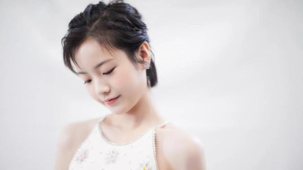 李庚希：失恋呖志，绽放坚韧成长之光