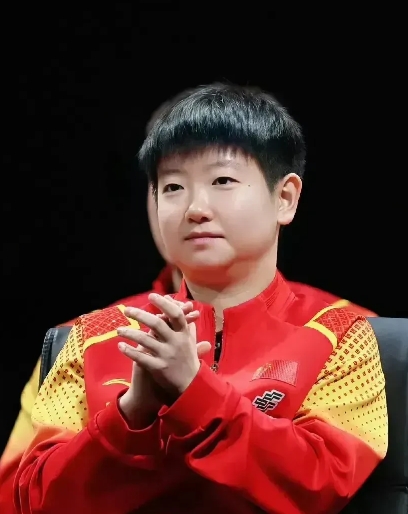 混团世界杯！国乒8:1美国，网友给国乒今日出场的4位球员评分如下：

1、林高远