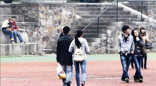 天津师大女生因感情纠葛被砍：难道我们遇到的都是渣男？