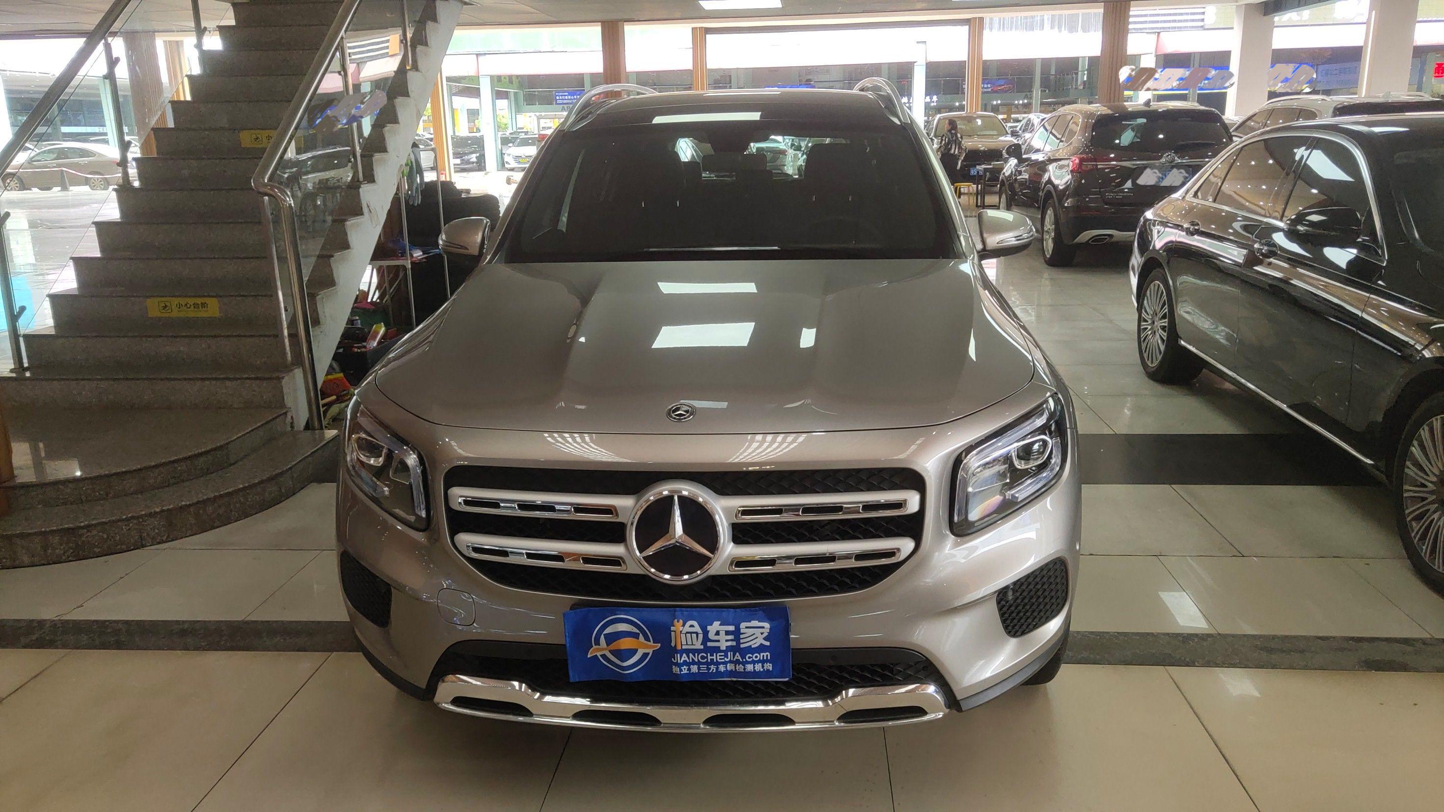 ~死要面子，花18万买辆开了四年的奔驰GLB200，真的优越吗？
前两天在泉州，