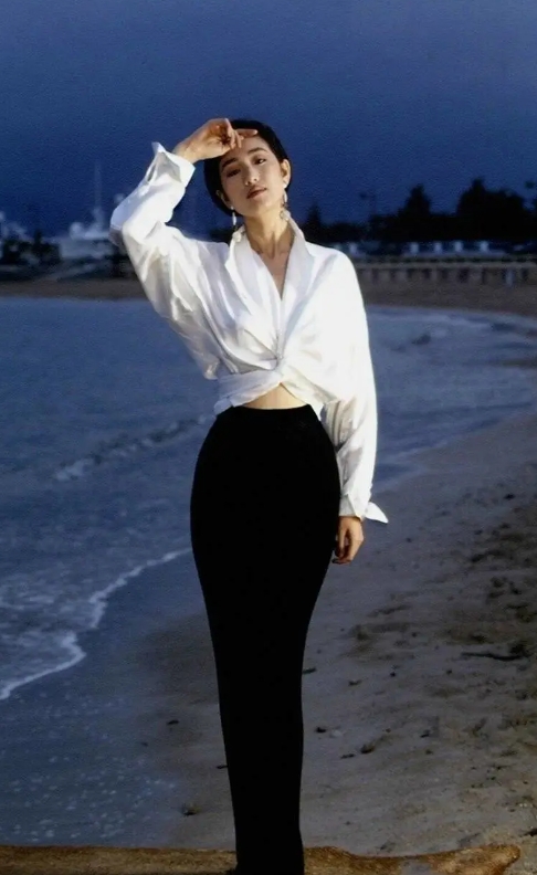 铁打的巩皇，大地之母，王者风范