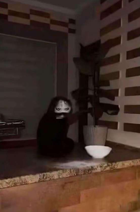 容易吓死人！