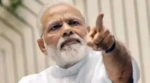 阿三：老秃鹫，你给我出来！
鹰酱：哎哟，这不是我三哥嘛，今天怎么有空来我们家呀？