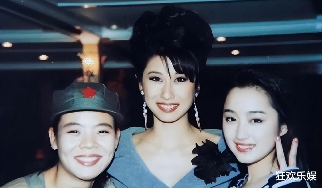 春晚爆红后，她洗完澡从23楼一跃而下，临终前说：妈，我好后悔（除什么什么之外的英文怎么读）-第19张图片-九妖电影
