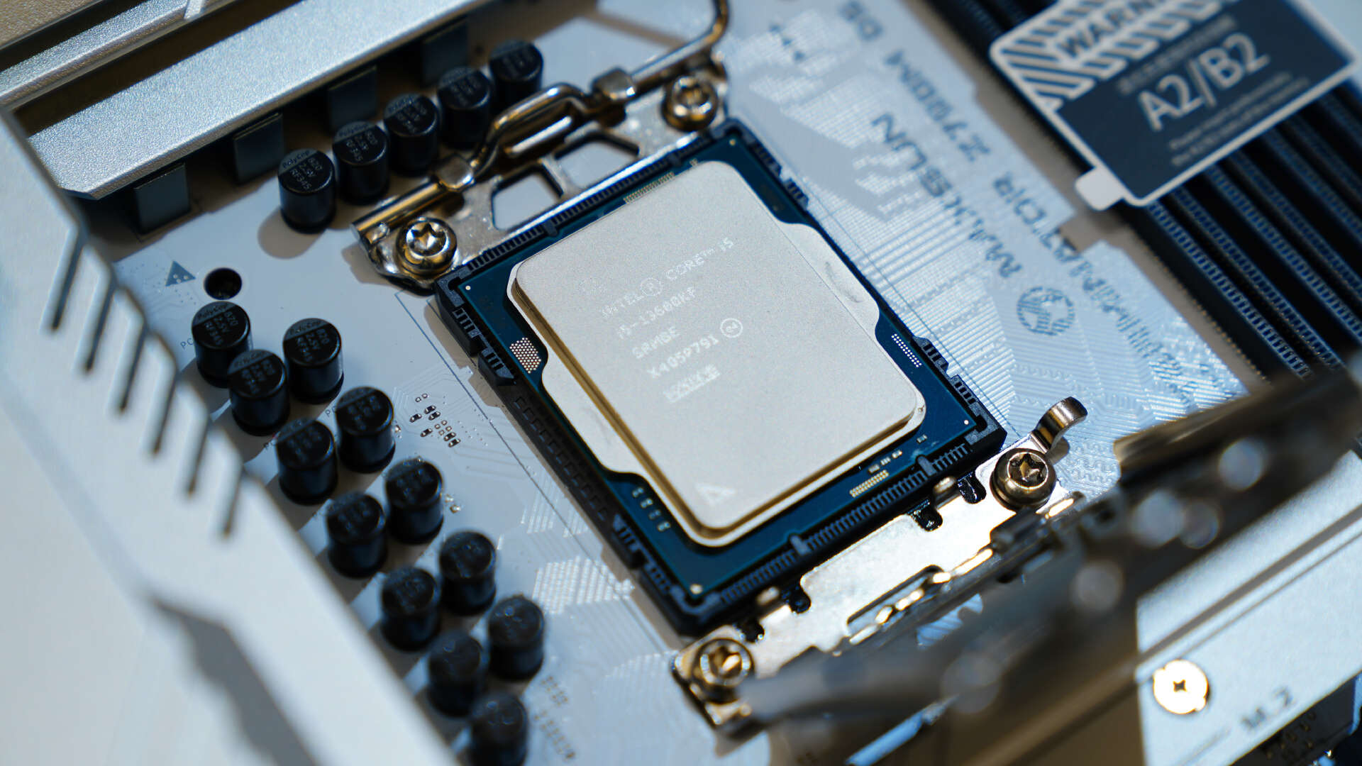 结论是否意外？i5 13600KF对比 R7 9600X