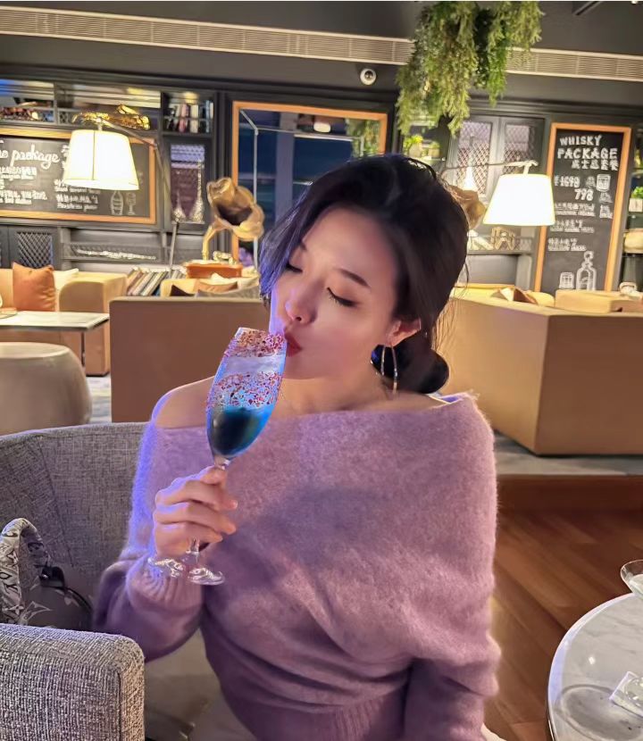 没有什么事情是一杯酒不能解决的，你说呢？