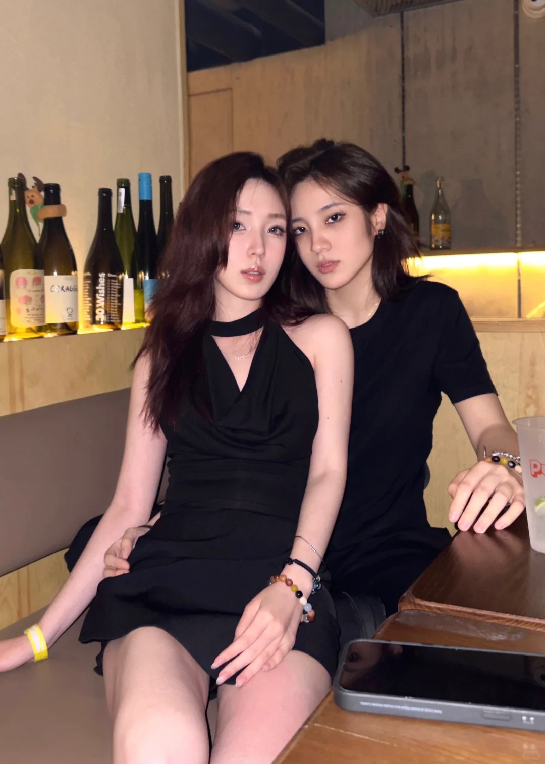 一张被朋友圈磕疯了的照片