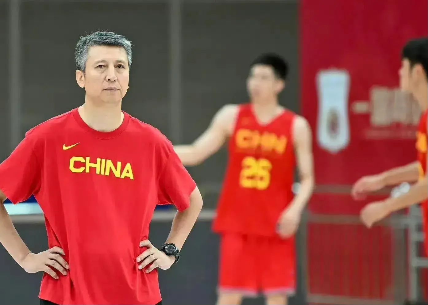 中国男篮想要复仇赢球，主教练郭士强计划重用三名球员，并直接放弃另外三名球员。

