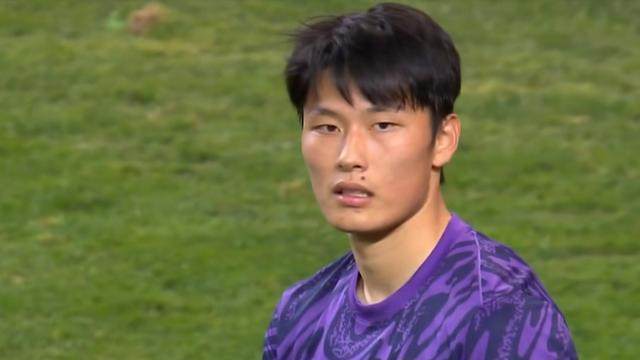 国青3场丢5球！18岁新星盼上位：获中甲金手套，如今亚洲杯0出场