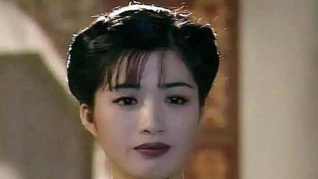 陈少霞：刘德华爱徒，因2万块钱坑走华仔4千万？她如今过的怎样？