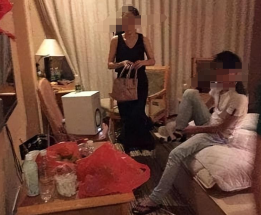 “嫖娼也能AA？”内蒙古，4名男子刷视频，发现一女主播漂亮，便约出来开房，因女子