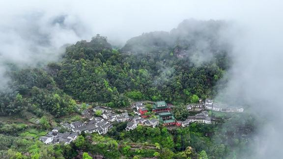 《南城谜案：时光的裂痕》