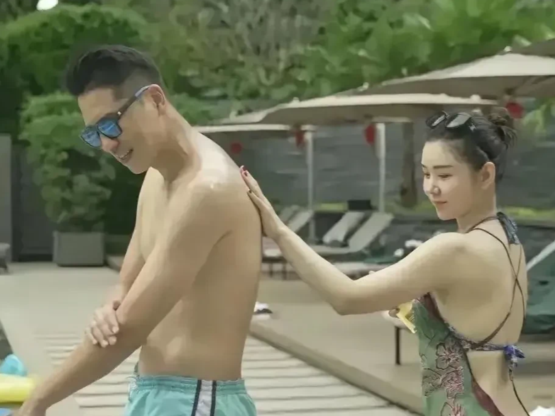 王雷、李小萌夫妇就是那种永远不会离婚，永远不会出轨的典范夫妻！

娱乐圈没限薪令