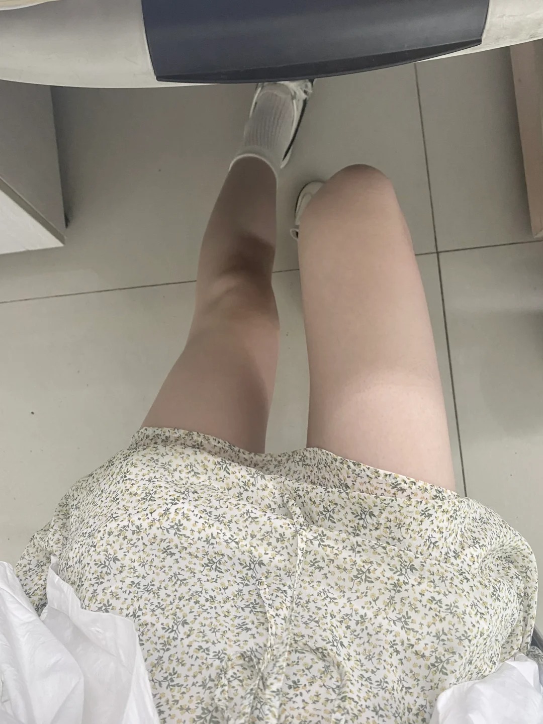 广西各大行的日子跌入谷底了
昨天去了南宁某银行，帮助客户申请公积金信代，跟银行经