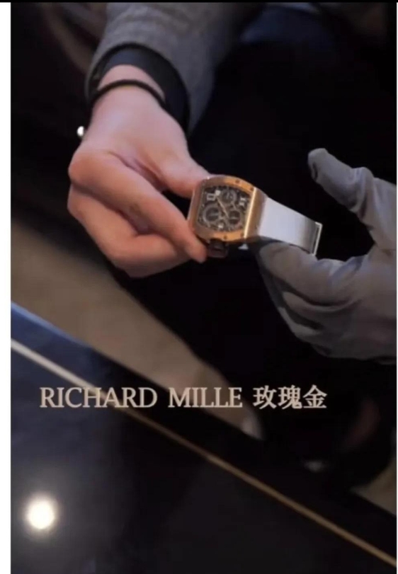 熊黛林坐拥上亿资产活成爽文女主 方媛浴缸带货被嘲“薯条太太”】

娱乐圈的“前任