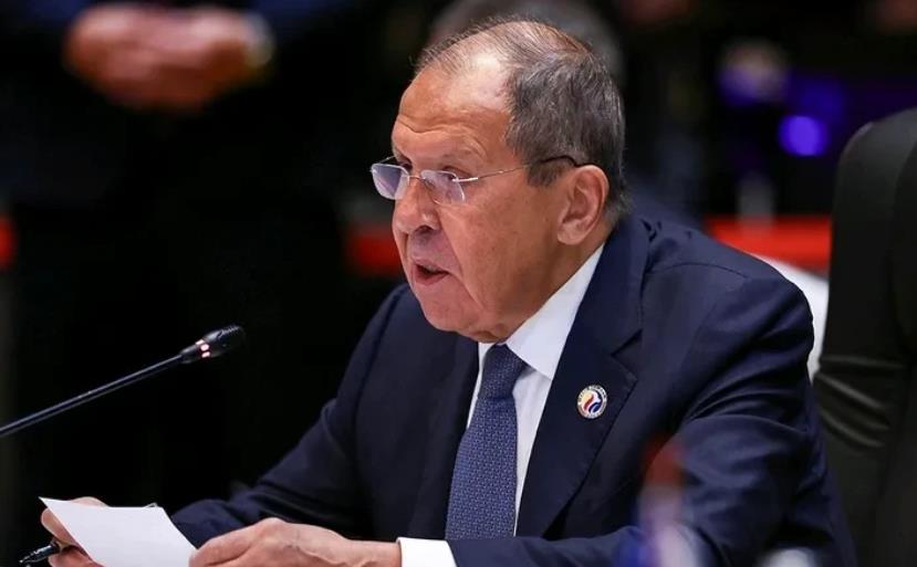 【拉夫罗夫：我不听基辅关于和谈的这套言论】

7月27日，俄罗斯外长拉夫罗夫表示