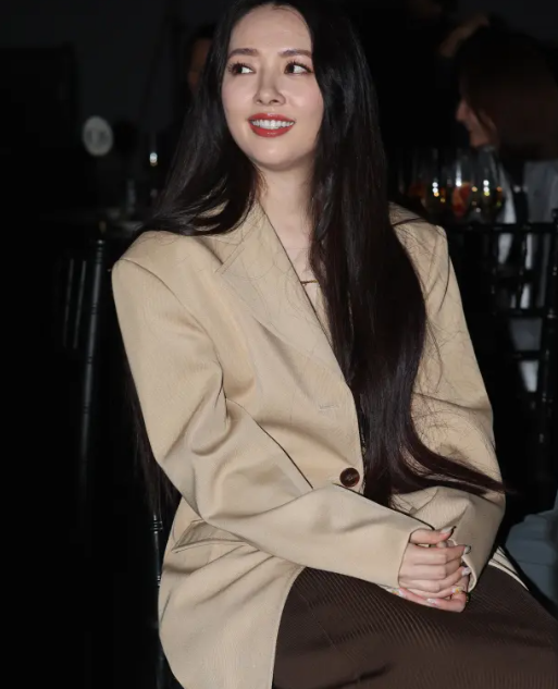 郭碧婷，温婉知性，优雅焦点