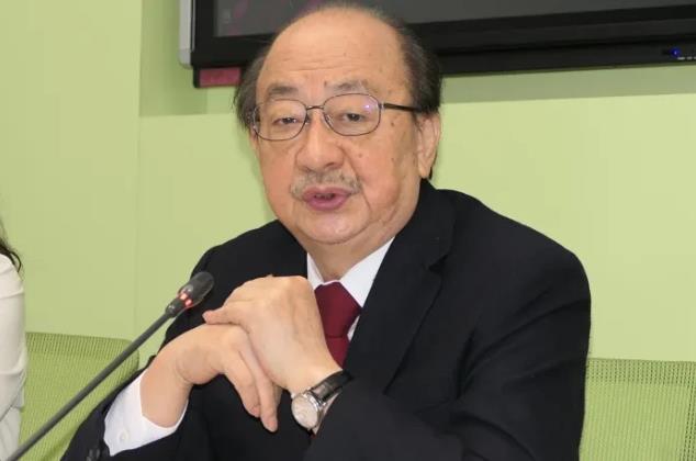 民进党团总召柯建铭今天表示，台北地检署对柯文哲求刑28年6个月，这就等同于是无期