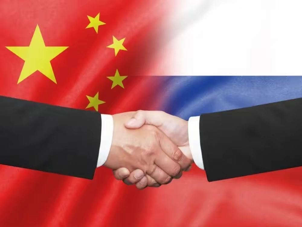 美元欧元退出，人民币占莫斯科交易所外币交易的99.6%，中俄贸易开始由人民币主导