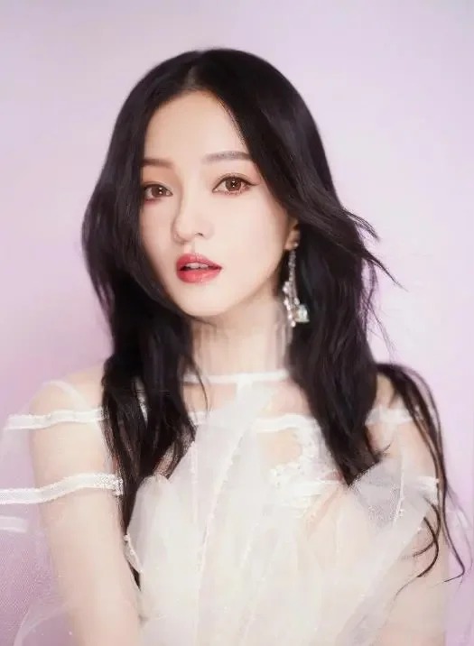 女神张韶涵跨年晚会热曲串烧❗️