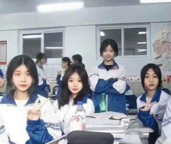 高中生和大学生，最大的区别在哪里呢