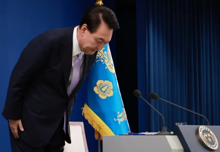 关键时刻美国说了实话
要给就给美国一个大大的赞。面对韩国的乱局，美国马斯克也来“