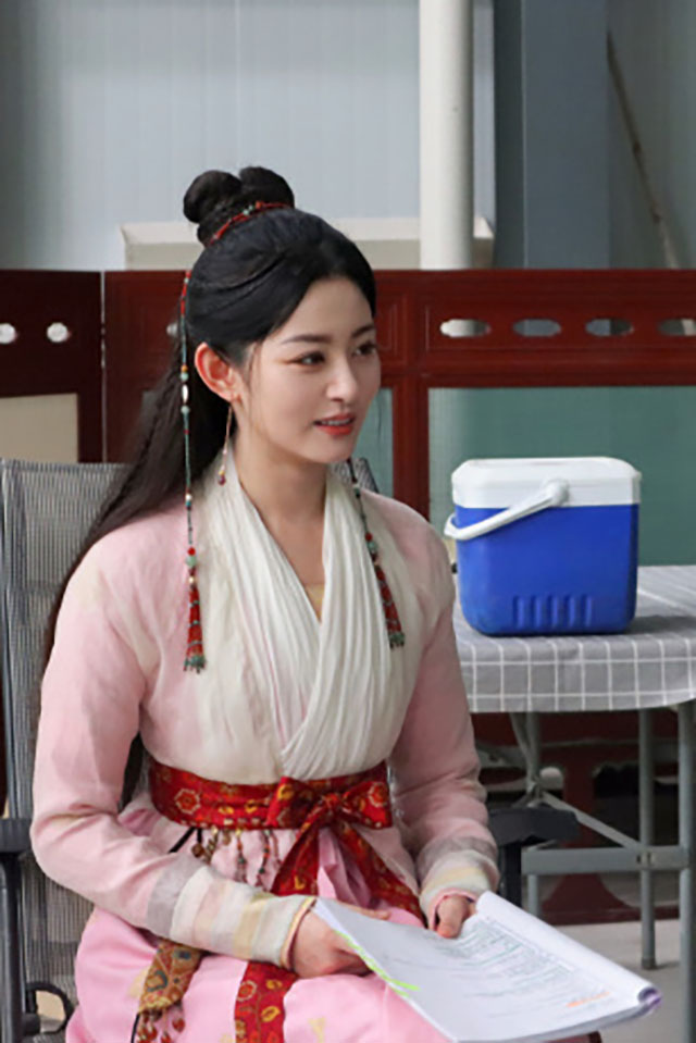 #墨雨云间赵晴状态#网友都在夸，赵晴在《墨雨云间》的状态越来越好。所以说，没有白