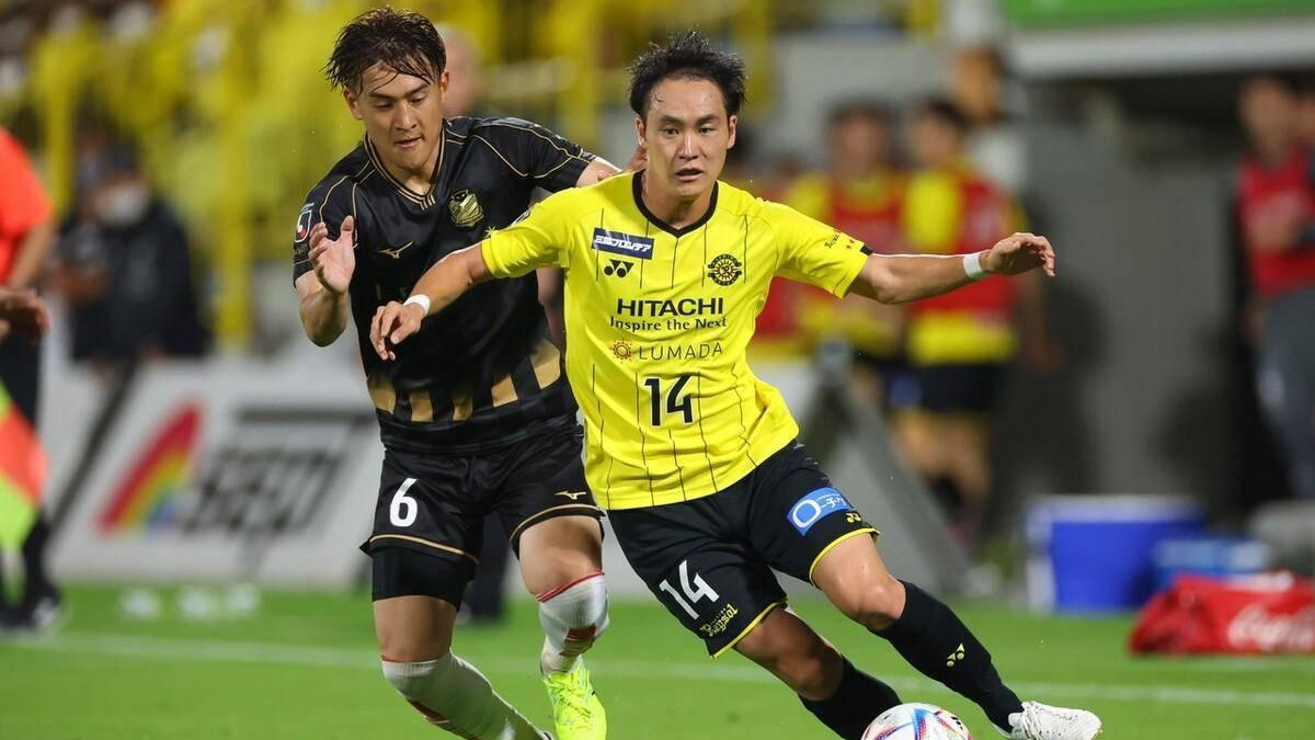 仁川联VS水原FC：强强对话，谁将主宰绿茵战场？